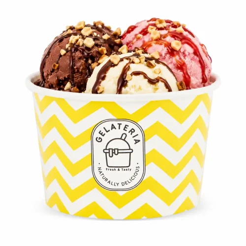 Cupă galbenă din carton pentru înghețată și desert 4 oz, cu model zigzag și înghețată asortată.