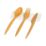 set furculita lingura si cutit wpc cu servetel